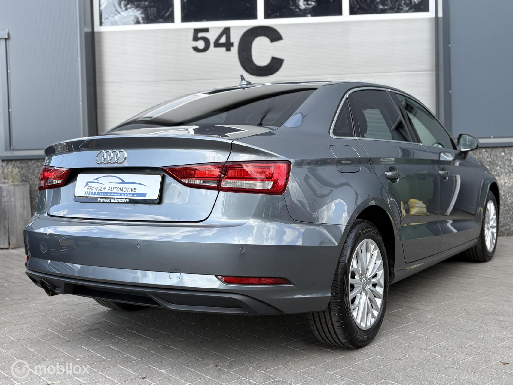 Foto van Audi A3 Limousine