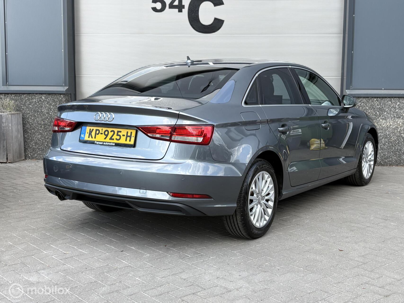 Foto van Audi A3 Limousine