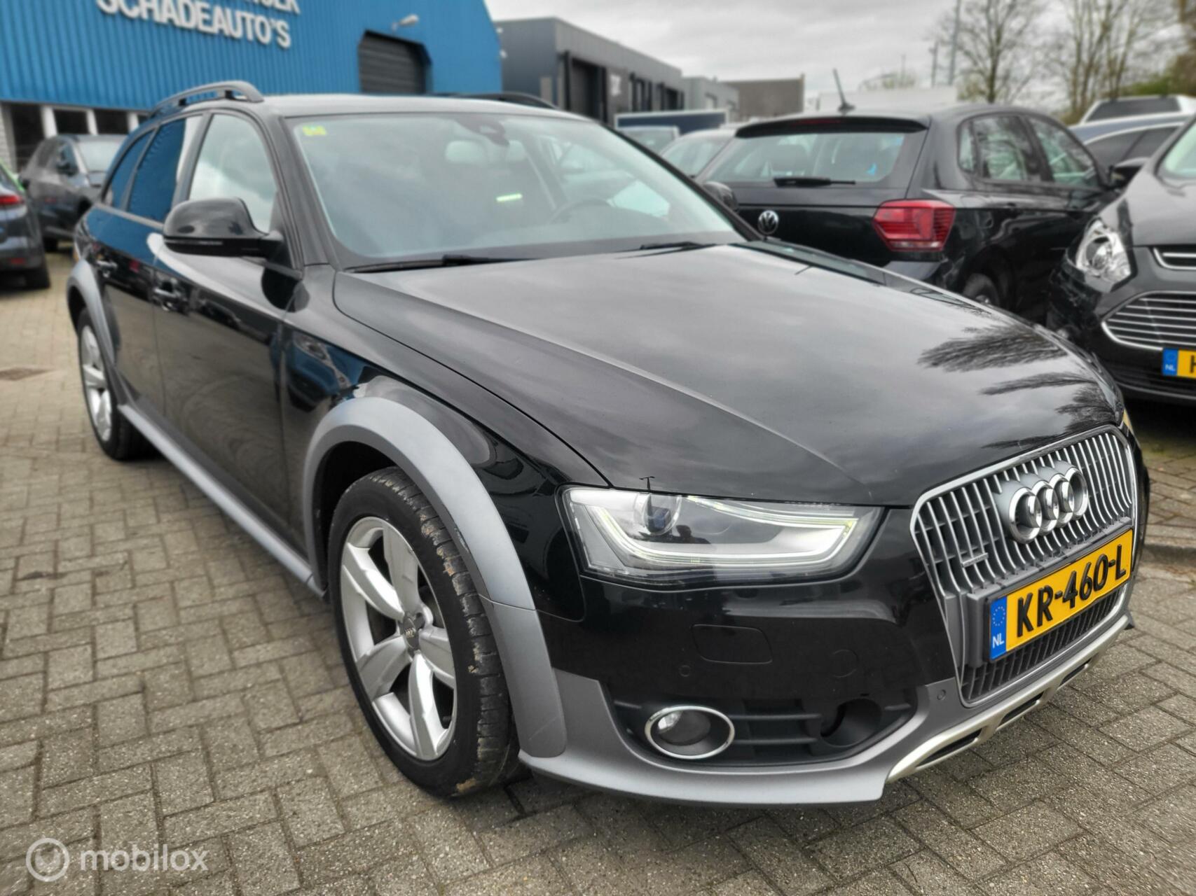 Audi A4 Allroad Quattro 2.0 TDI Pro Line 2013 - voorkant
