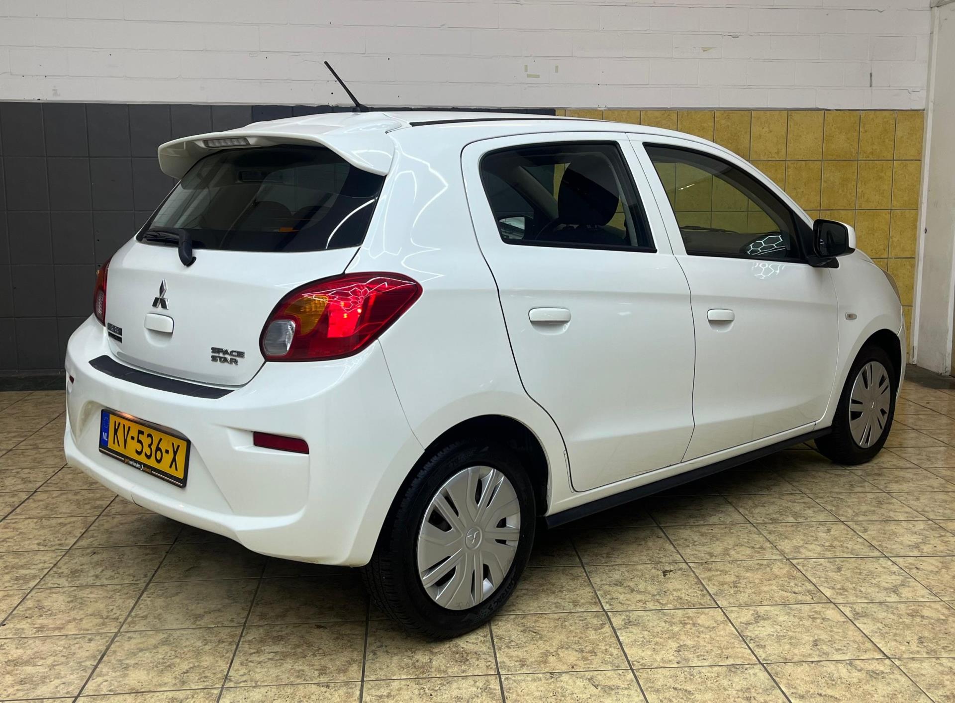 Foto van Mitsubishi Mitsubishi Space Star