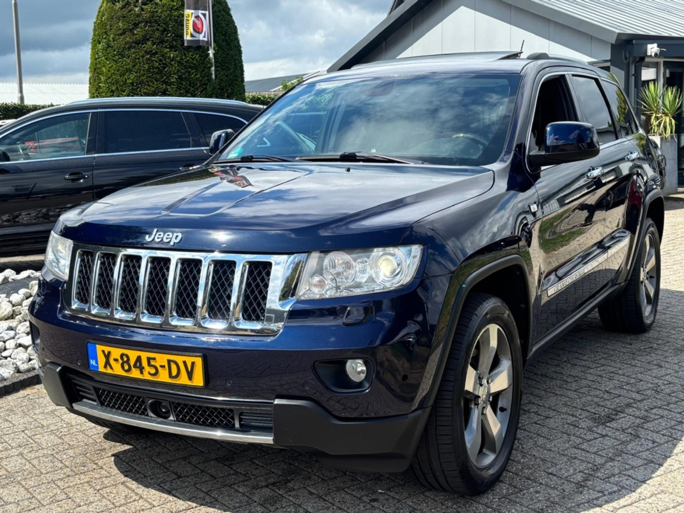 Jeep Grand Cherokee 3.0 CRD V6 Laredo 2013 Trekhaak 3500 KG 2013 - voorkant