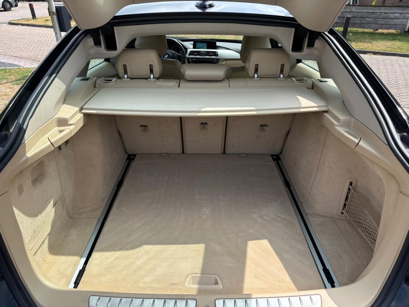 Foto van BMW 320i