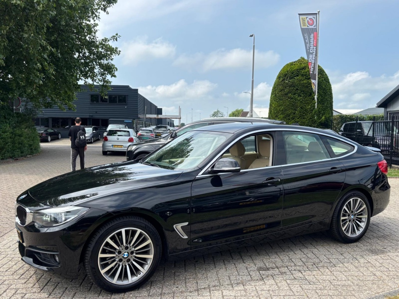 Foto van BMW 320i