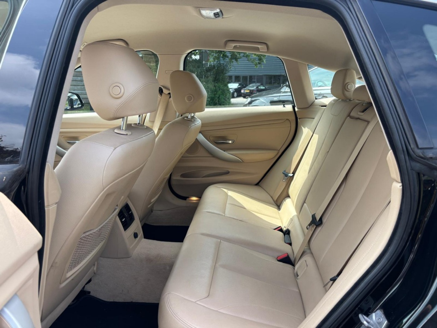 Foto van BMW 320i