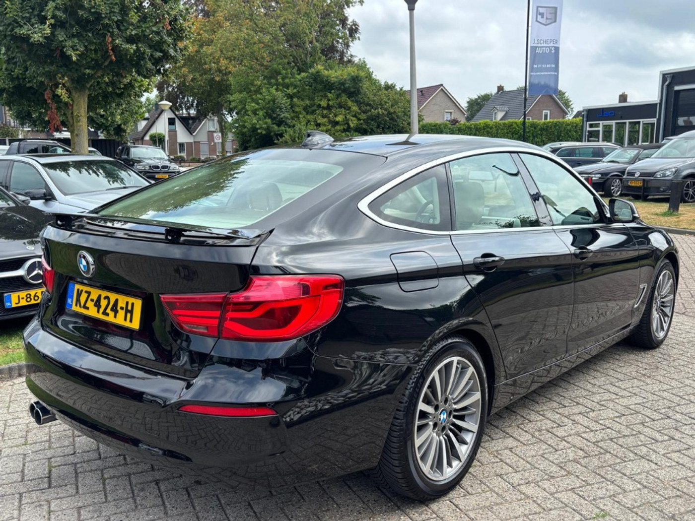 Foto van BMW 320i