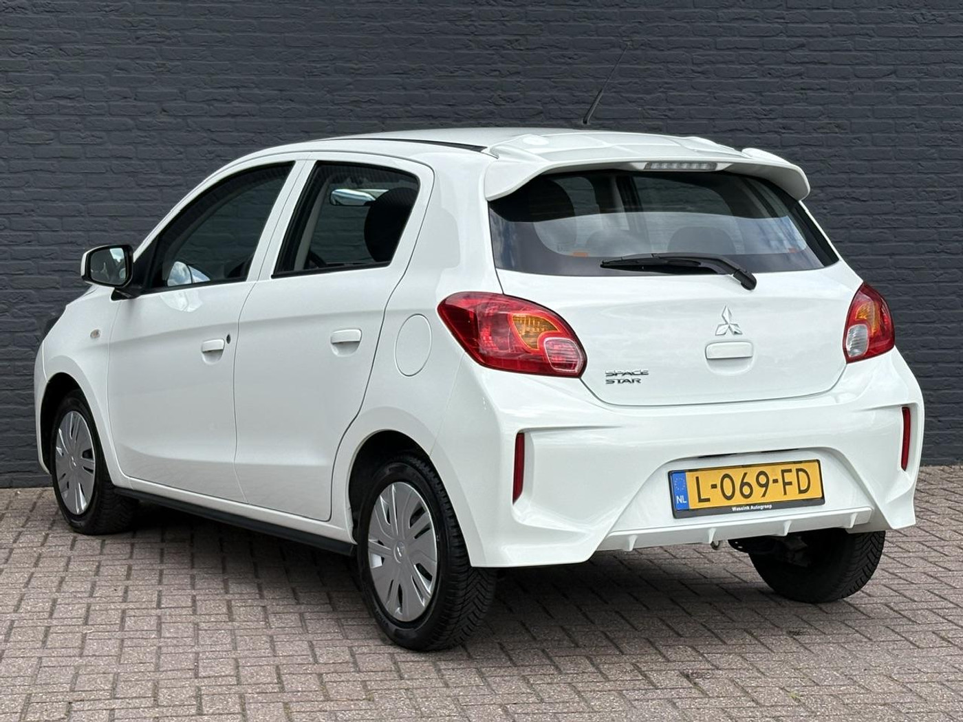 Foto van Mitsubishi Space Star
