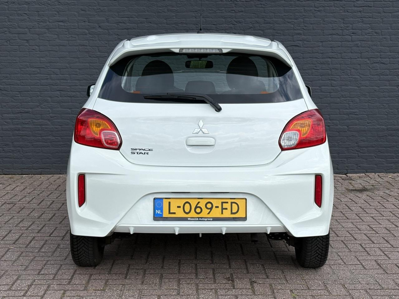 Foto van Mitsubishi Space Star