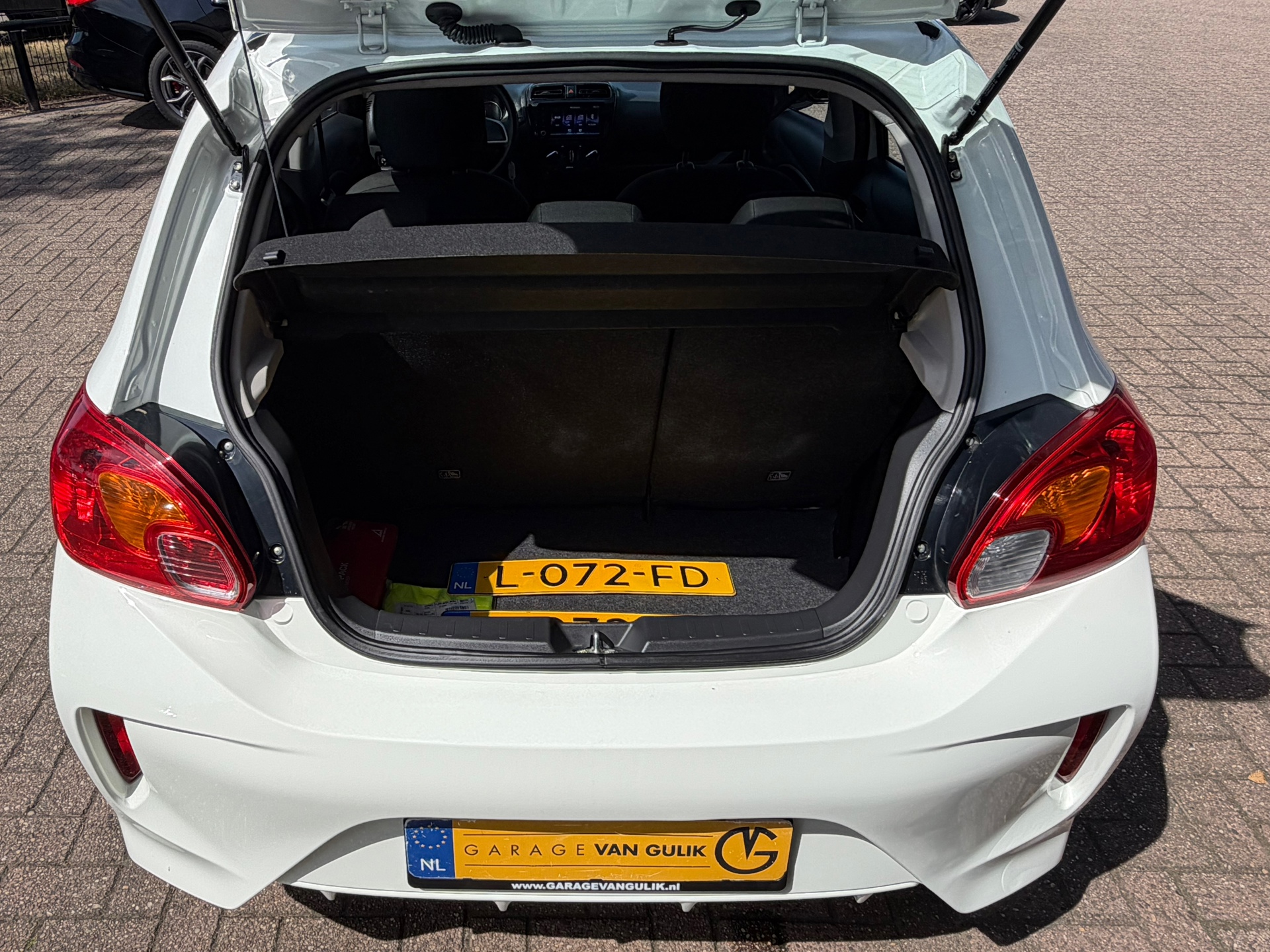 Foto van Mitsubishi Space Star