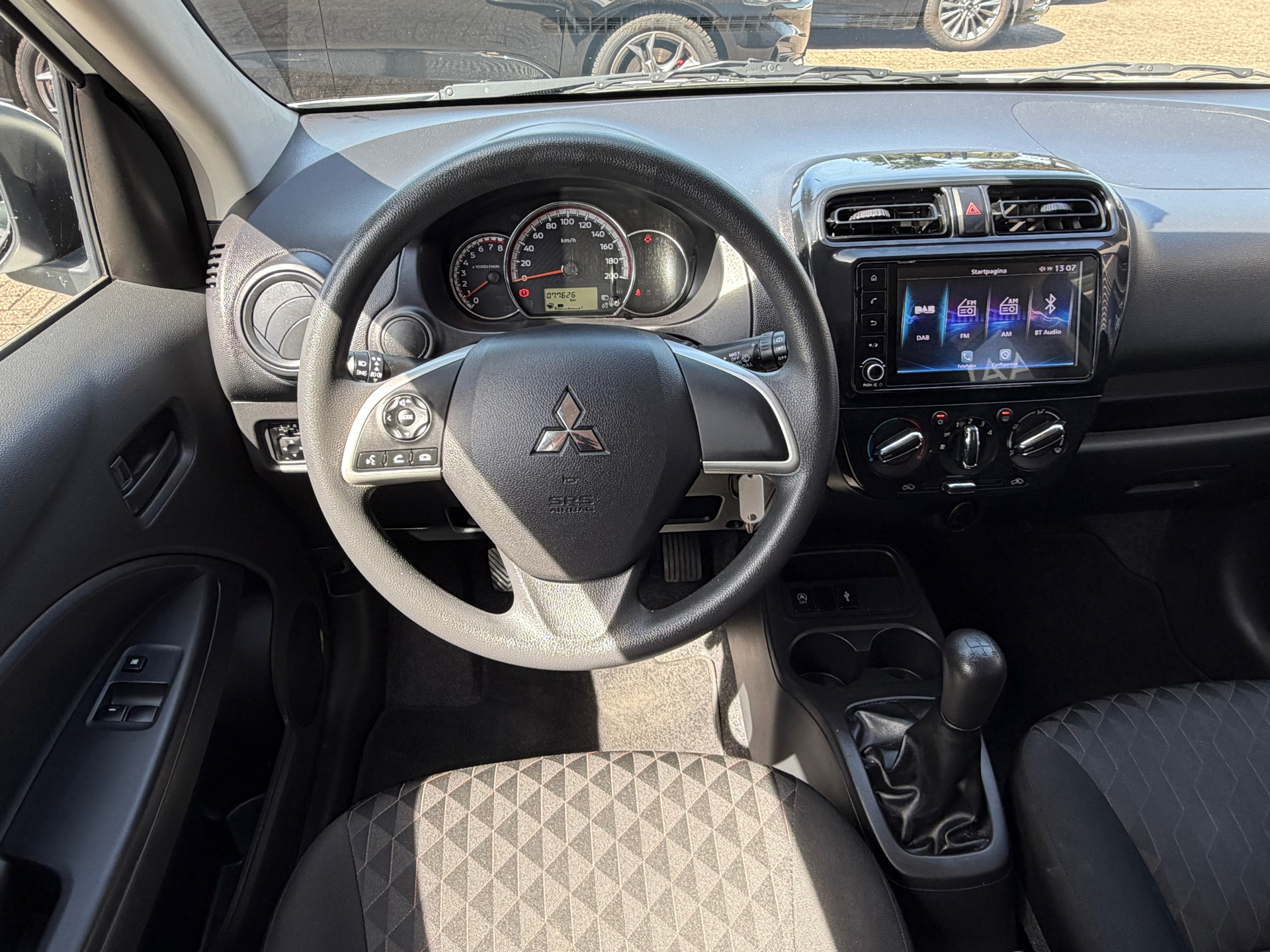 Foto van Mitsubishi Space Star