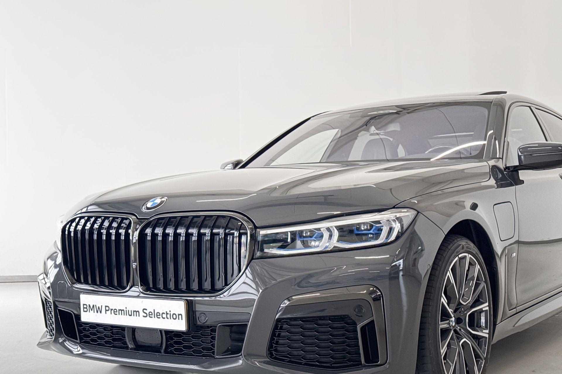 Foto van BMW 745le