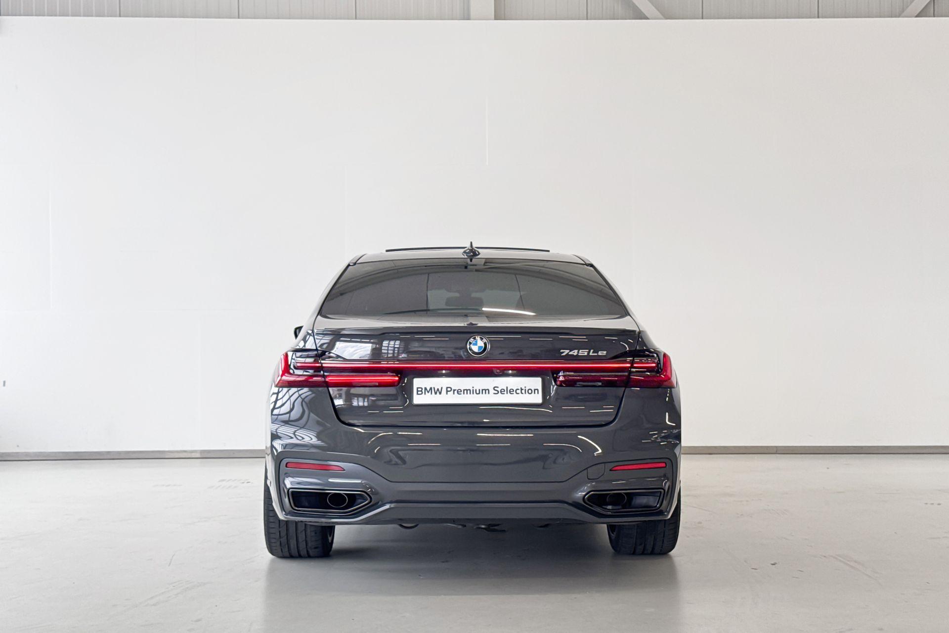 Foto van BMW 745le