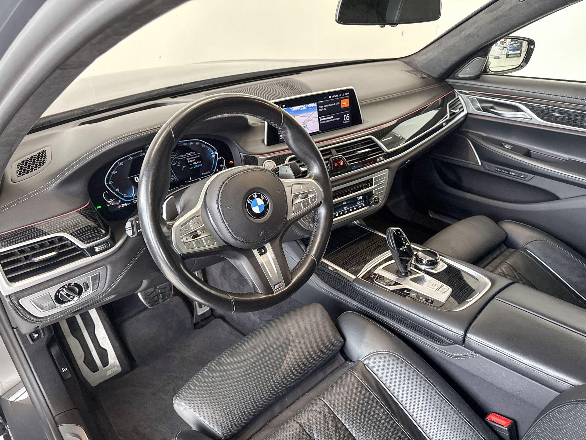 Foto van BMW 745le