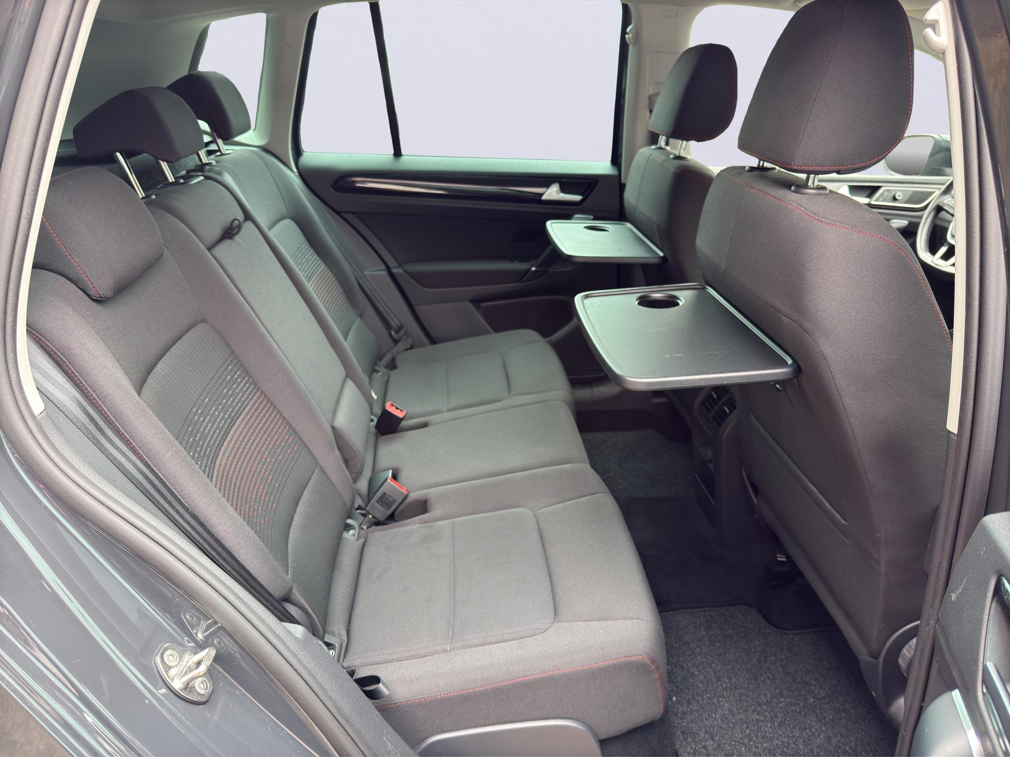 Foto van Volkswagen Golf Sportsvan