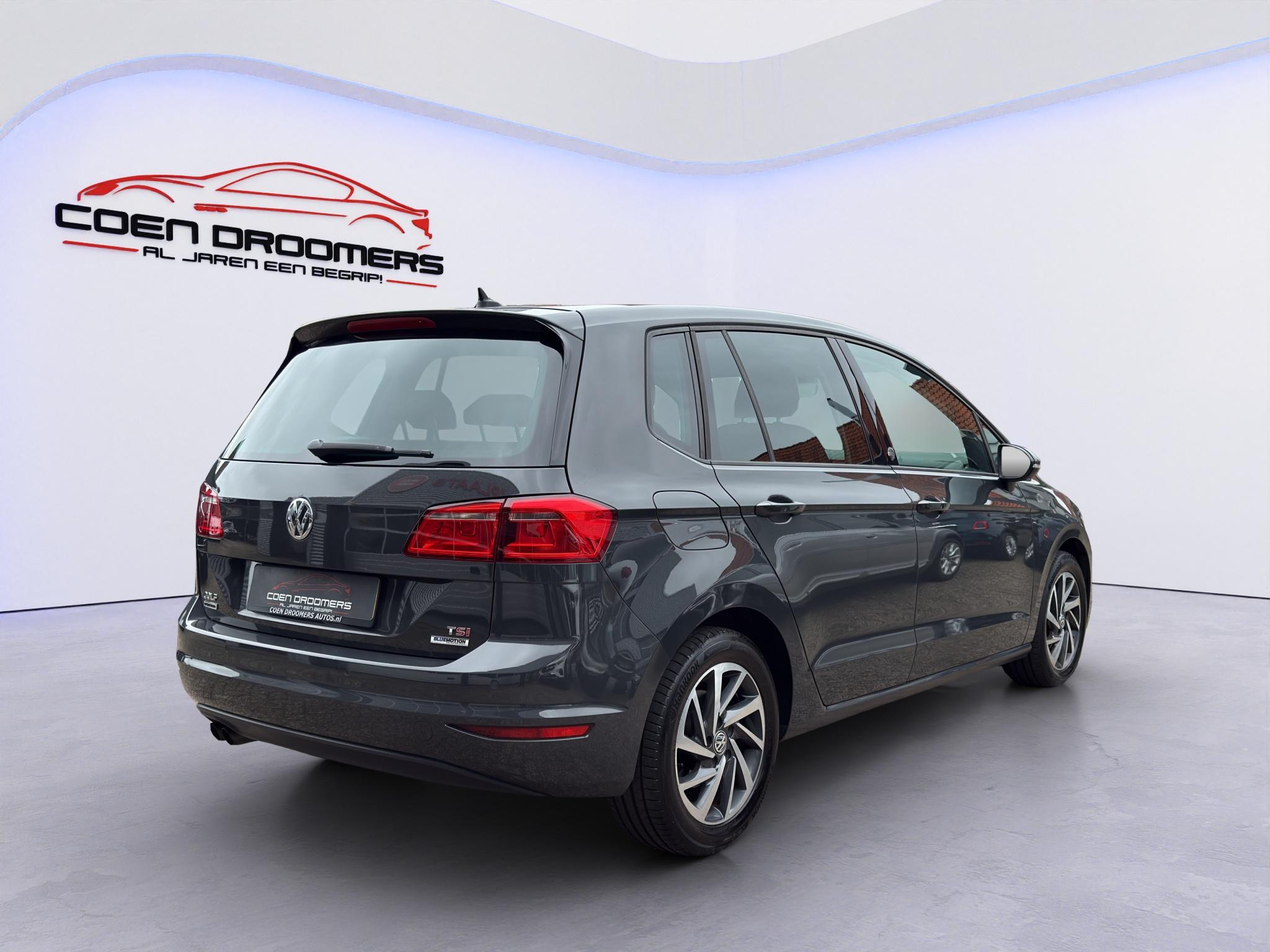 Foto van Volkswagen Golf Sportsvan