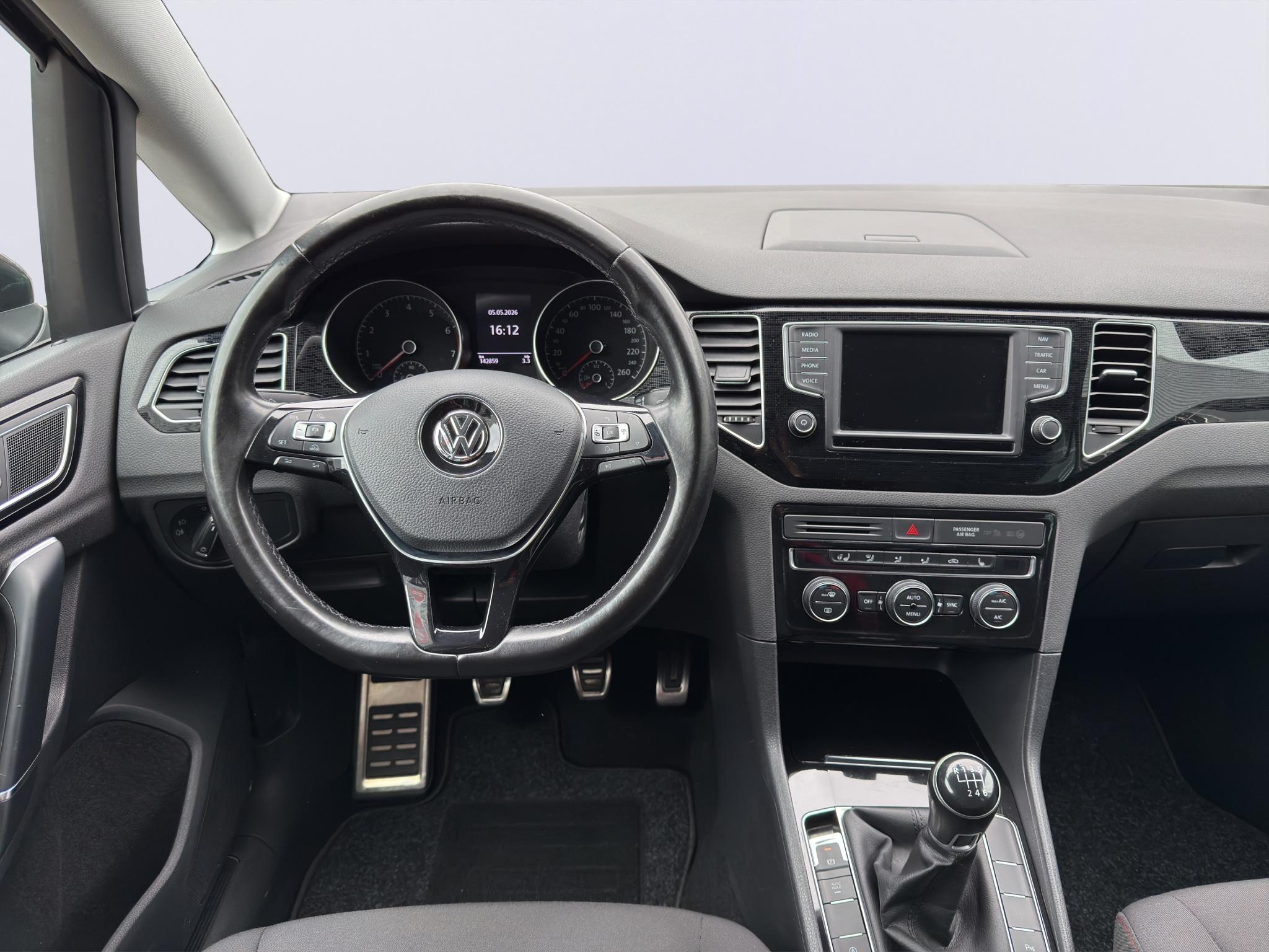 Foto van Volkswagen Golf Sportsvan