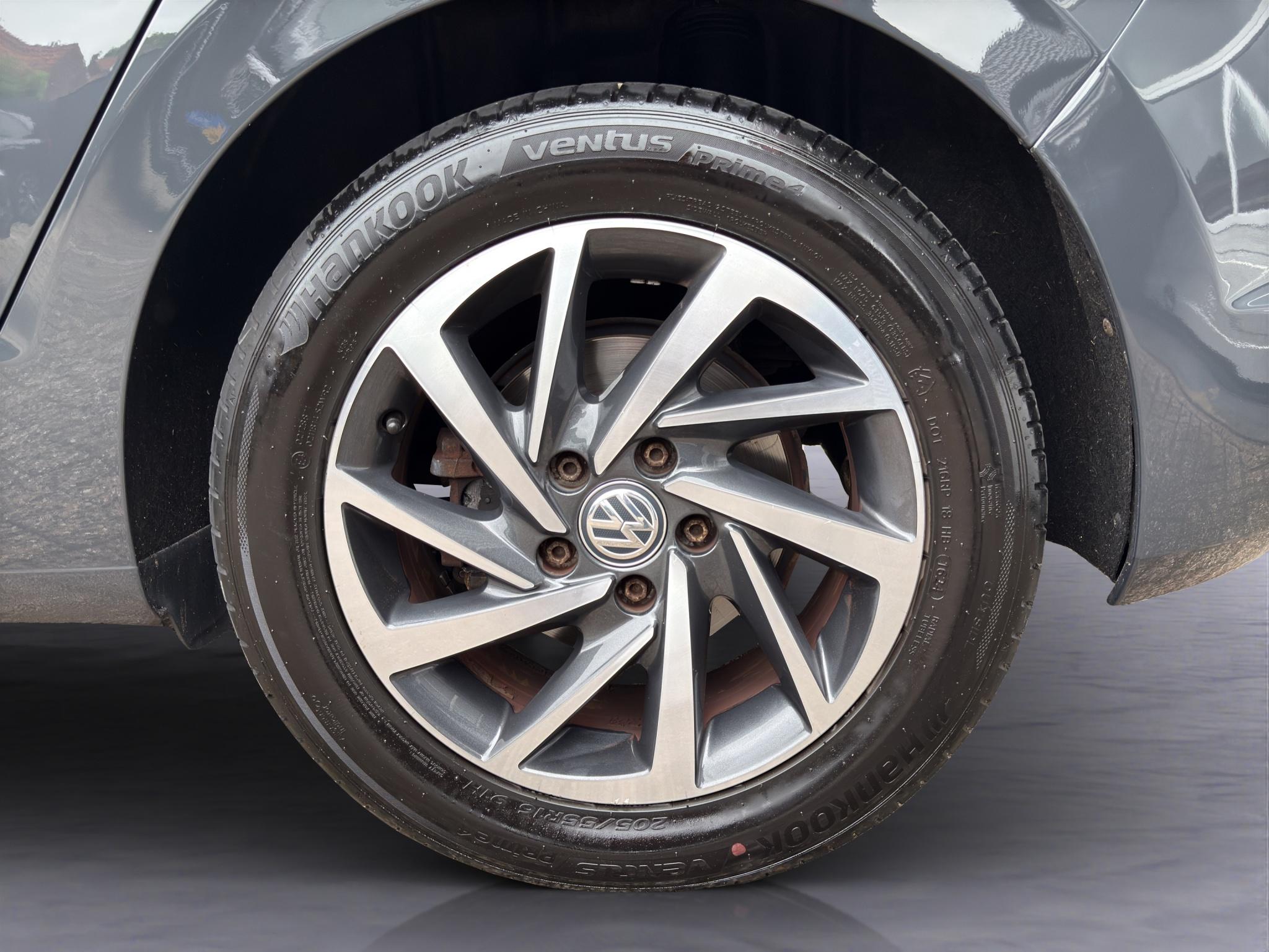 Foto van Volkswagen Golf Sportsvan