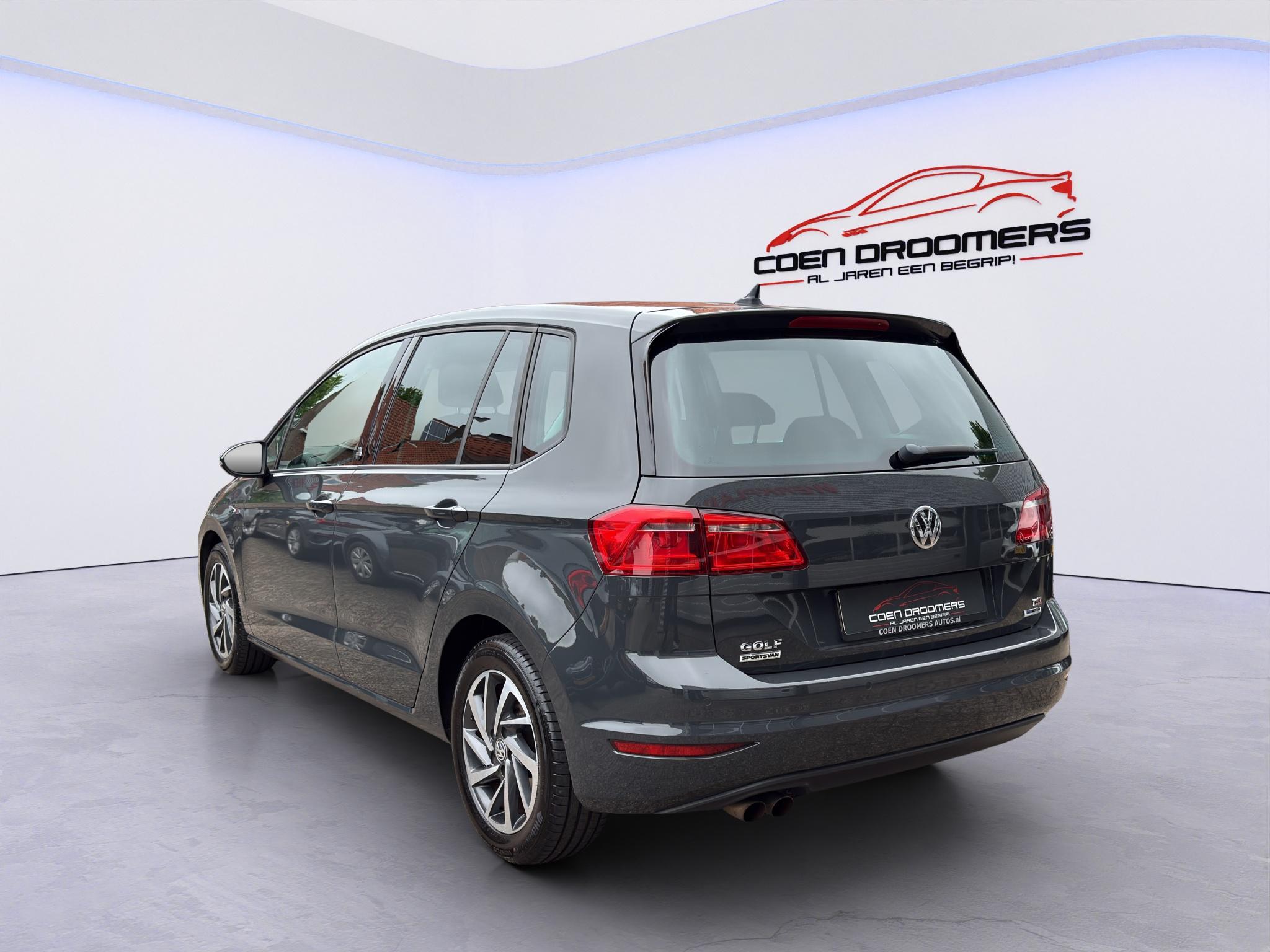 Foto van Volkswagen Golf Sportsvan