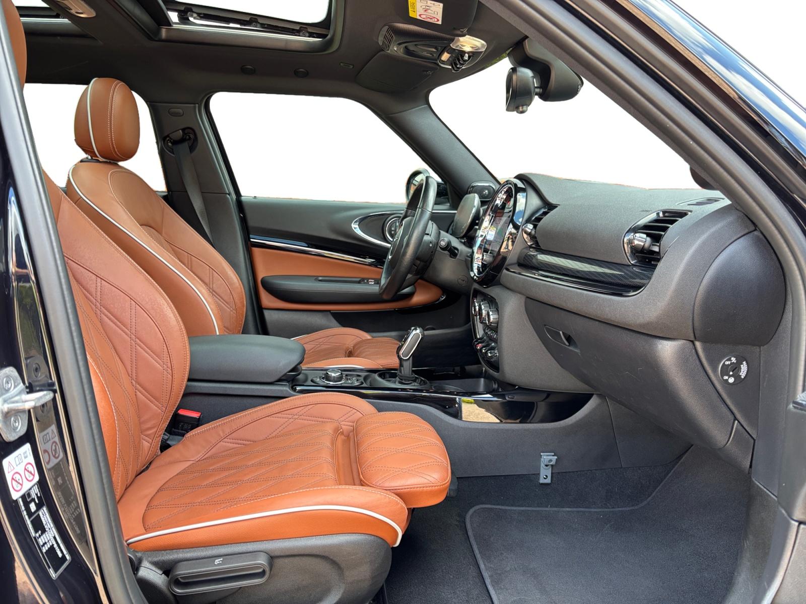 Foto van Mini Clubman Cooper