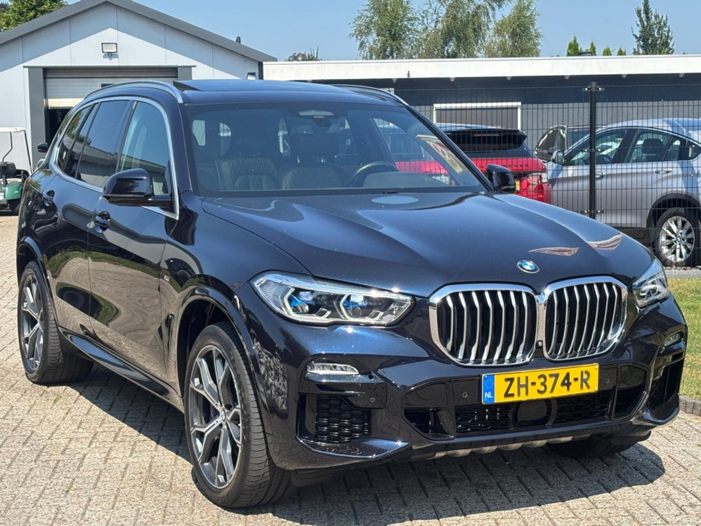 Foto van BMW X5 Xdrive30d