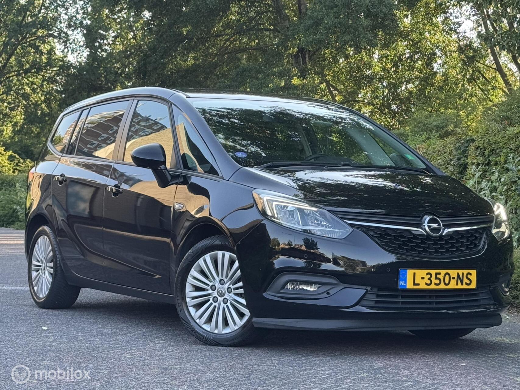Foto van Opel Zafira Tourer
