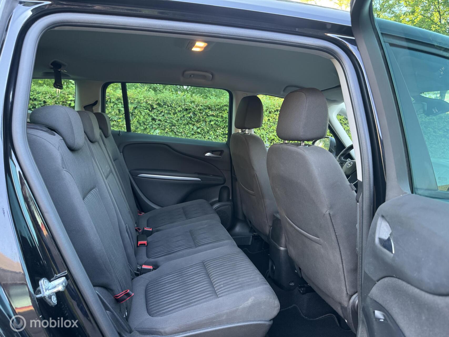 Foto van Opel Zafira Tourer