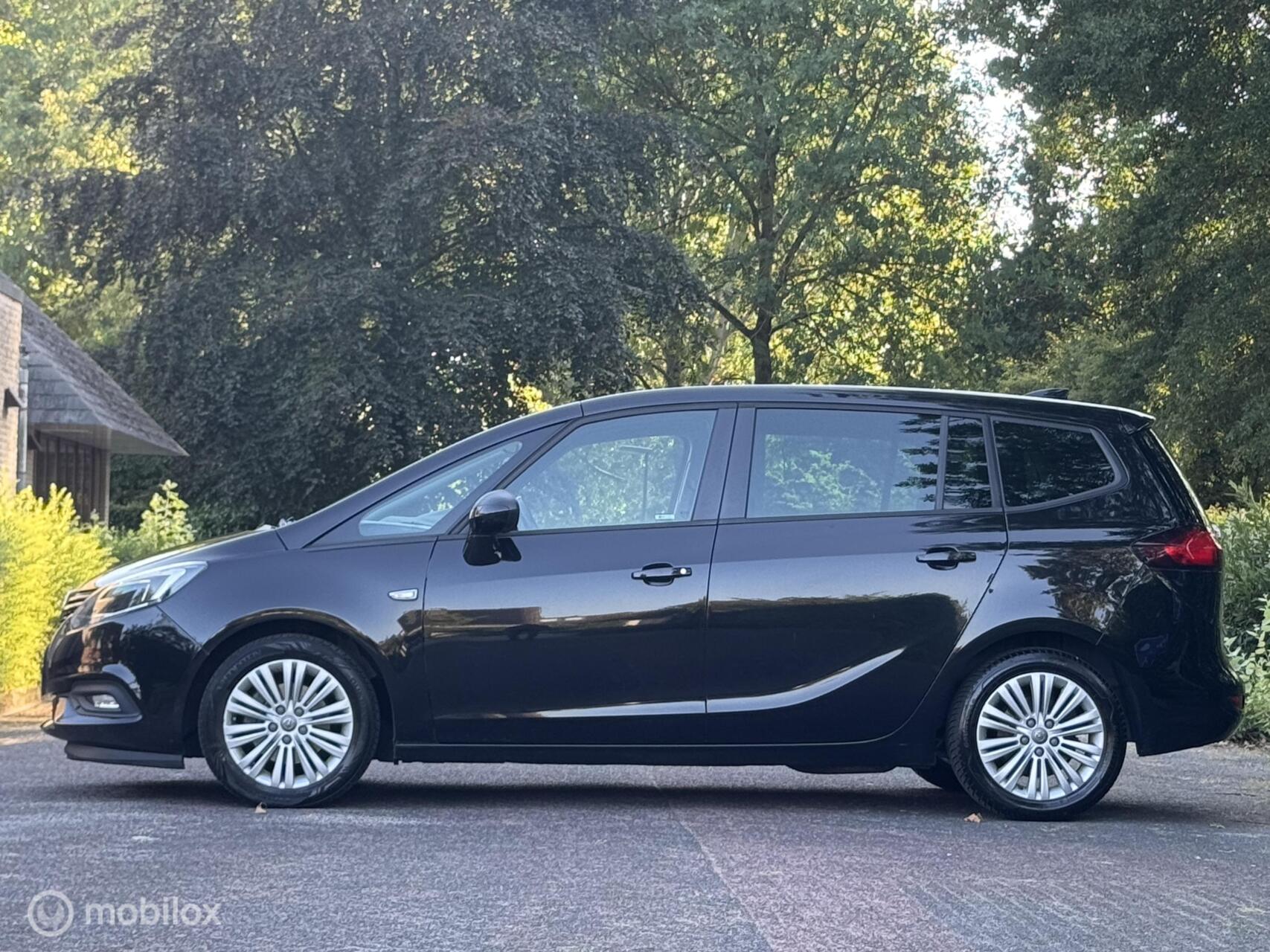 Foto van Opel Zafira Tourer