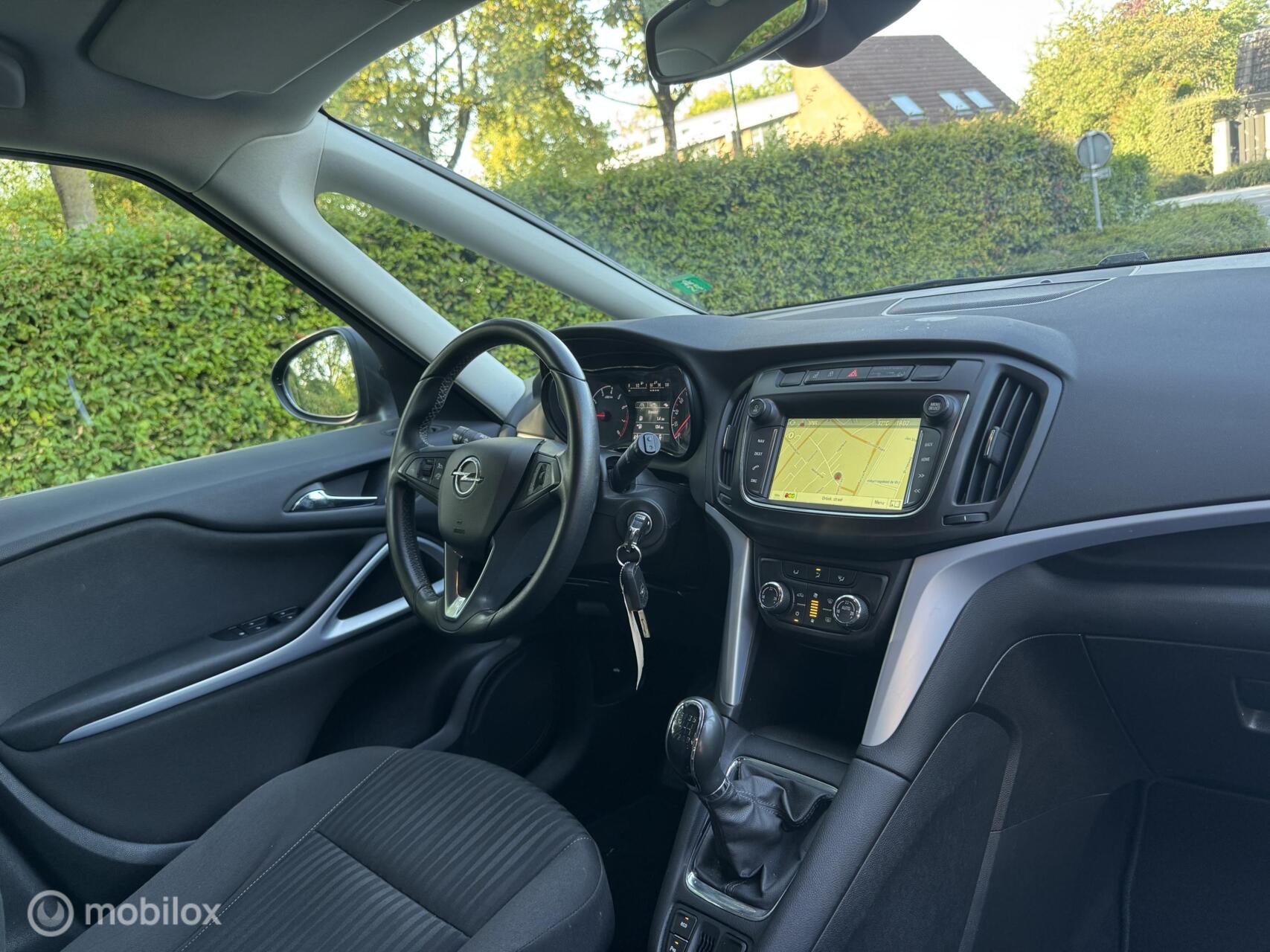Foto van Opel Zafira Tourer