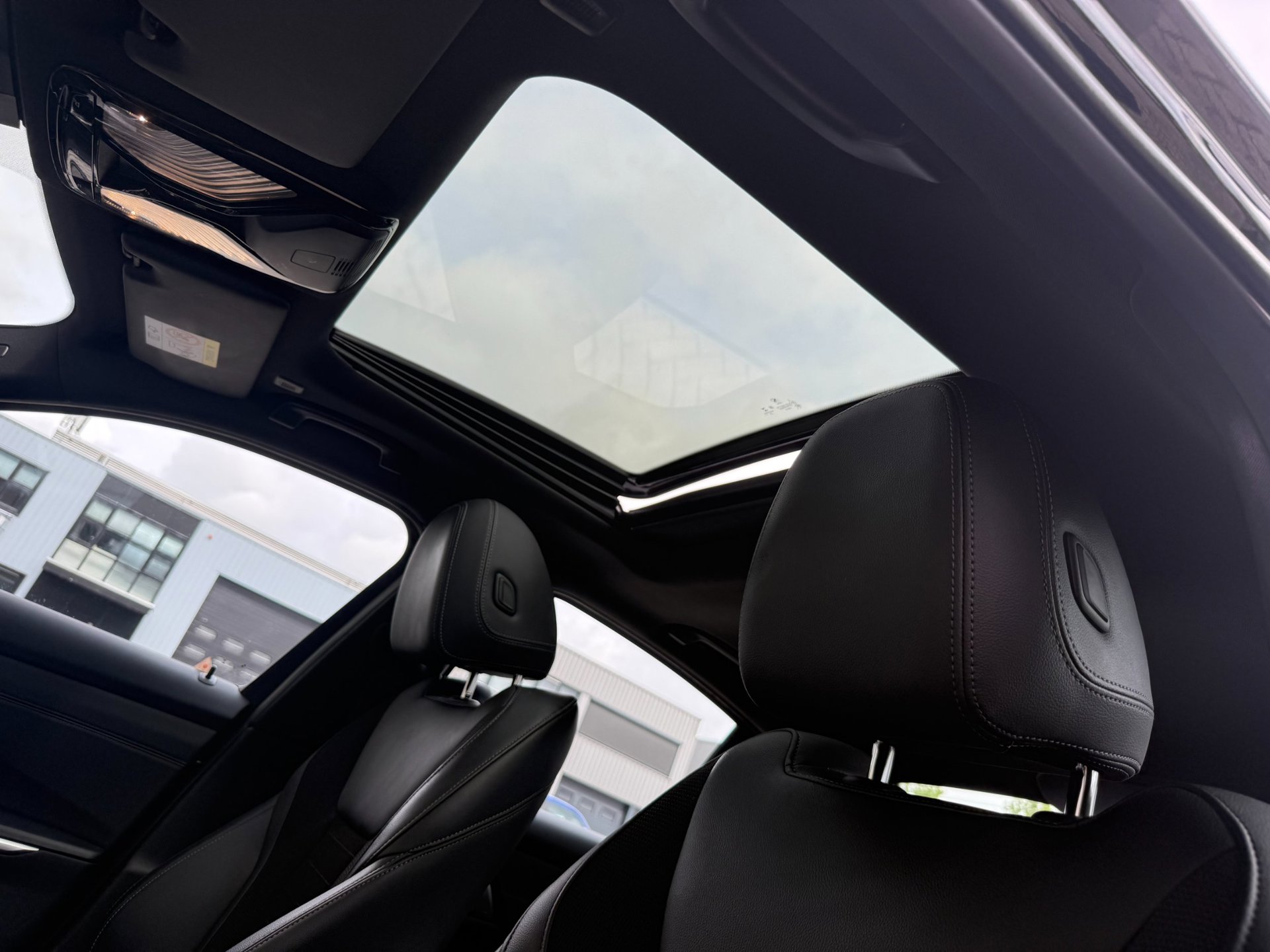 Foto van BMW 318i