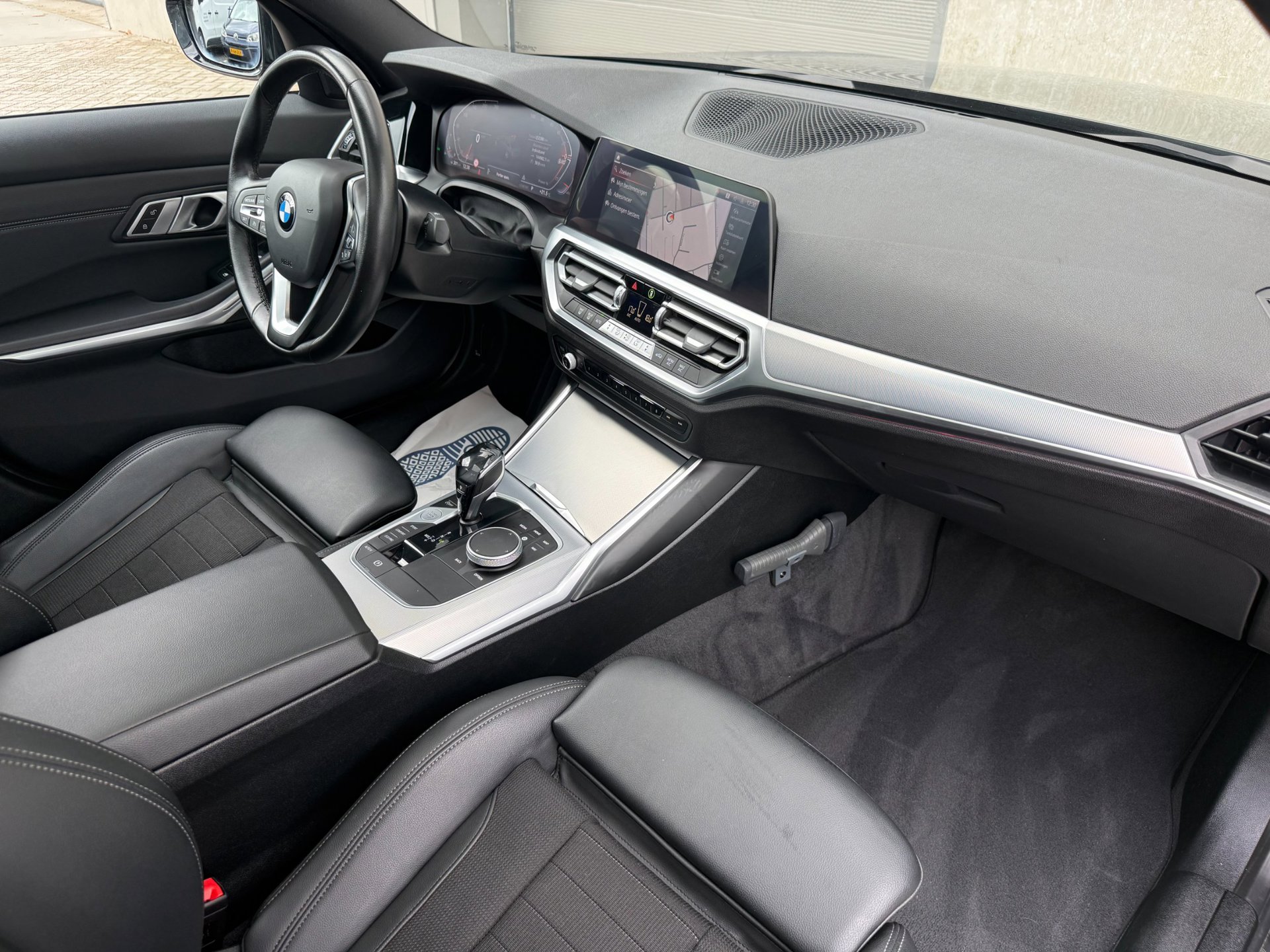 Foto van BMW 318i