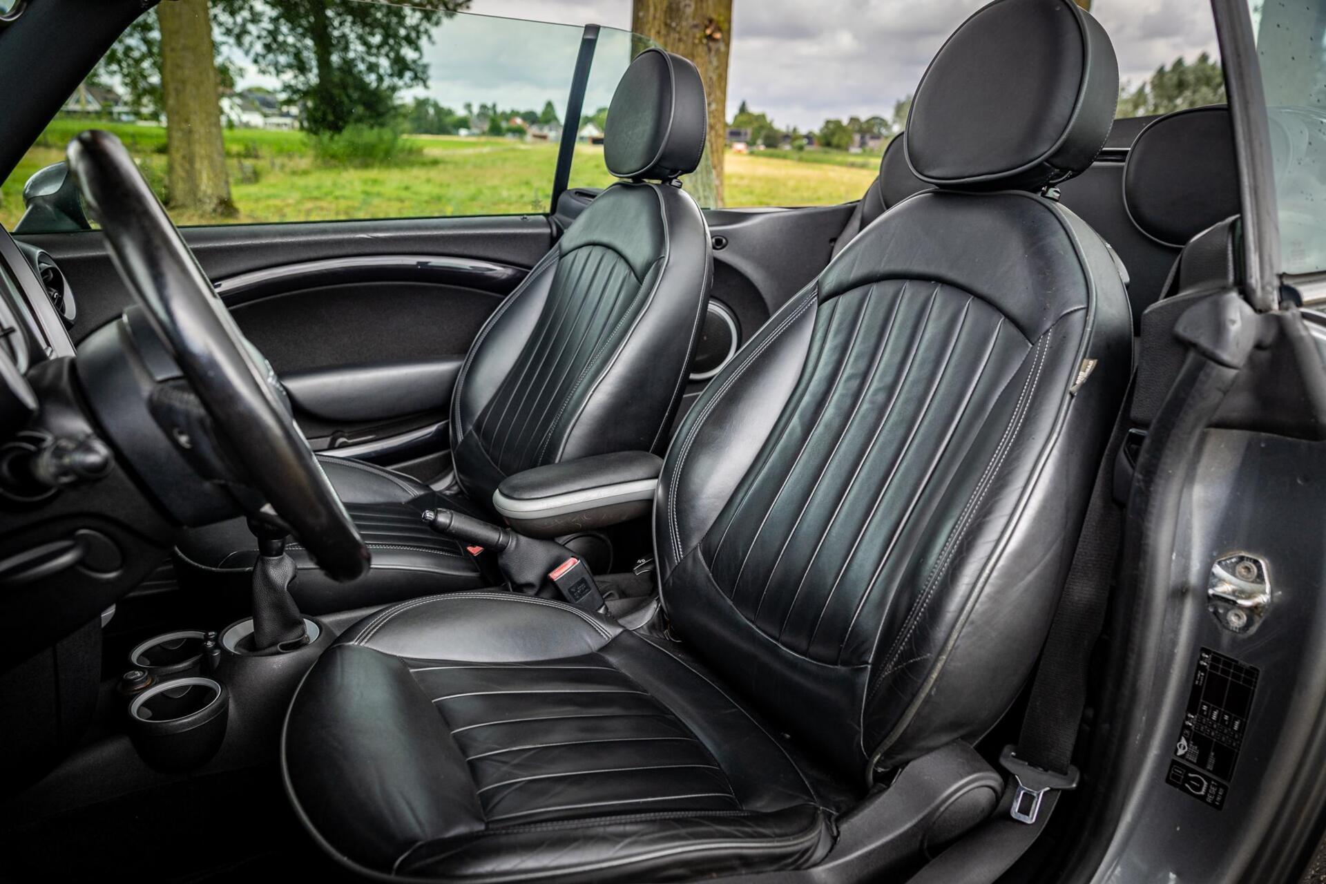 Foto van Mini Cooper S Cabrio