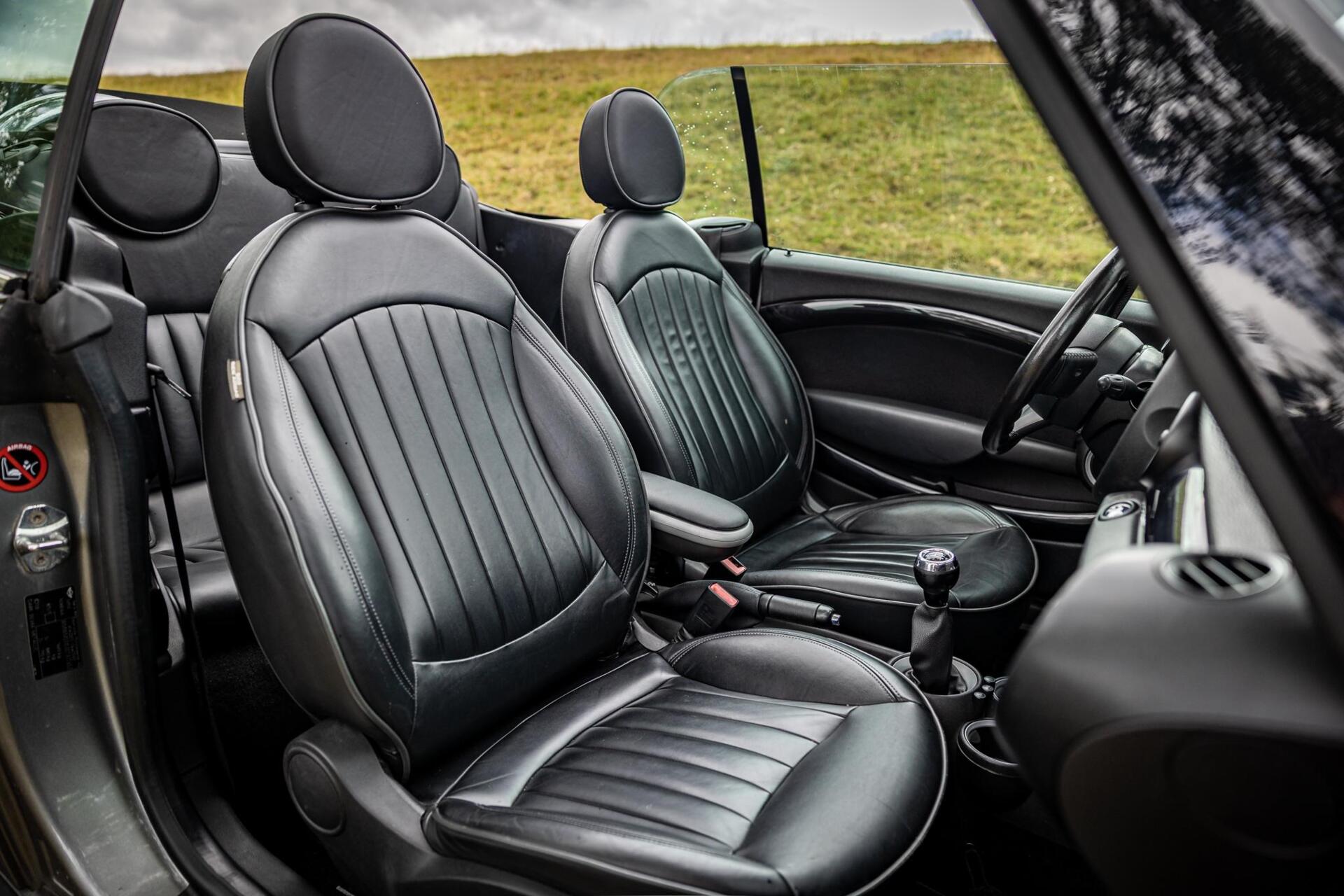 Foto van Mini Cooper S Cabrio