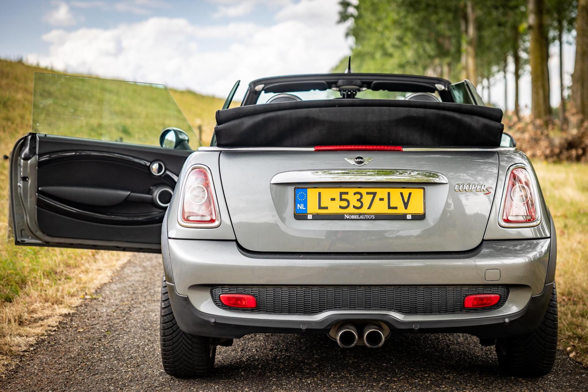 Foto van Mini Cooper S Cabrio