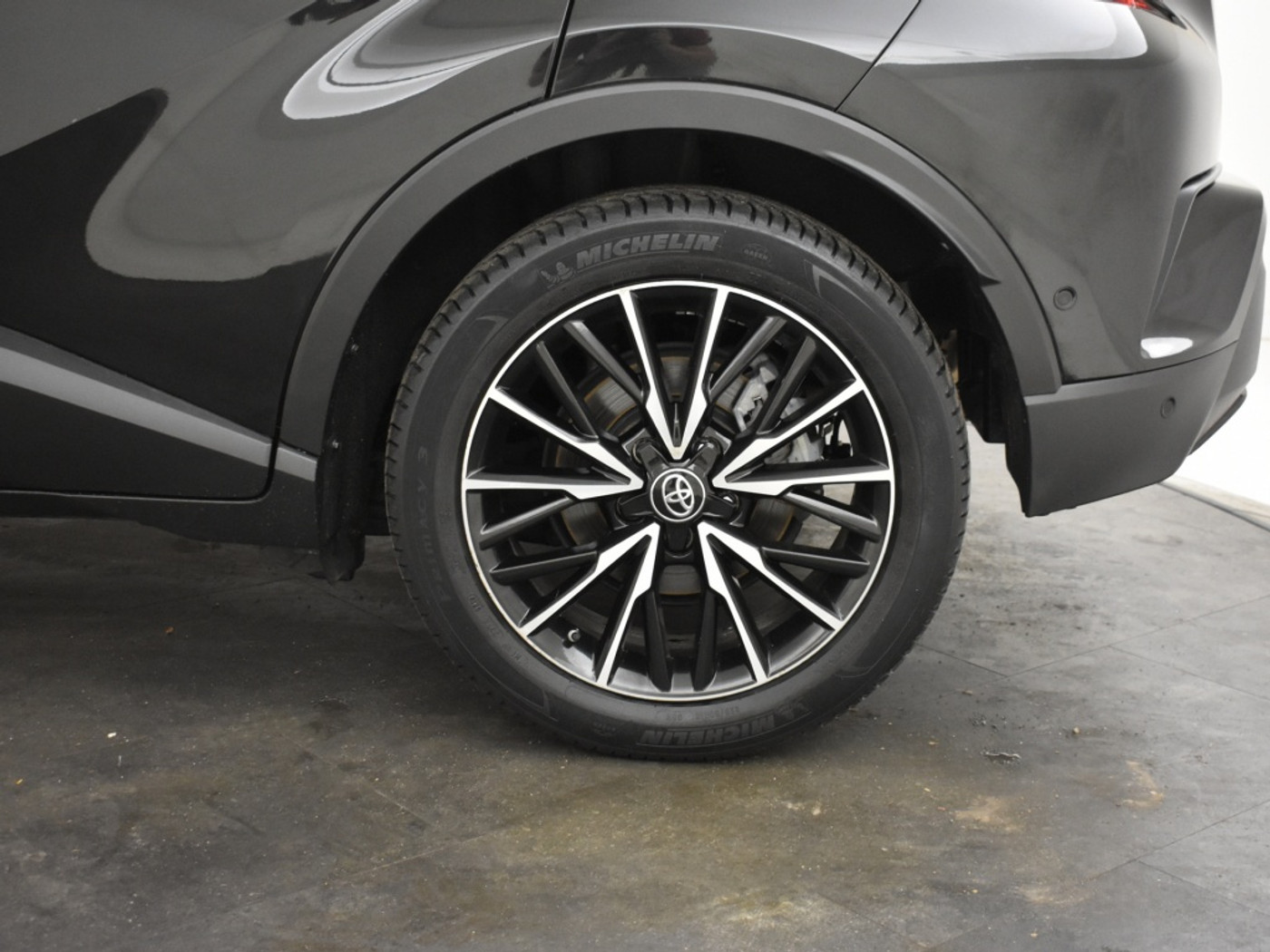 Foto van Toyota Toyota C-hr