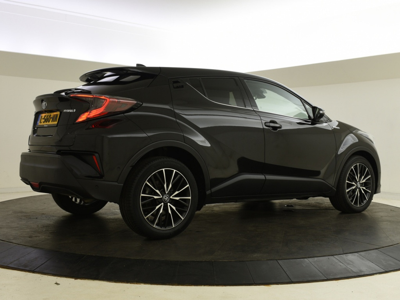Foto van Toyota Toyota C-hr