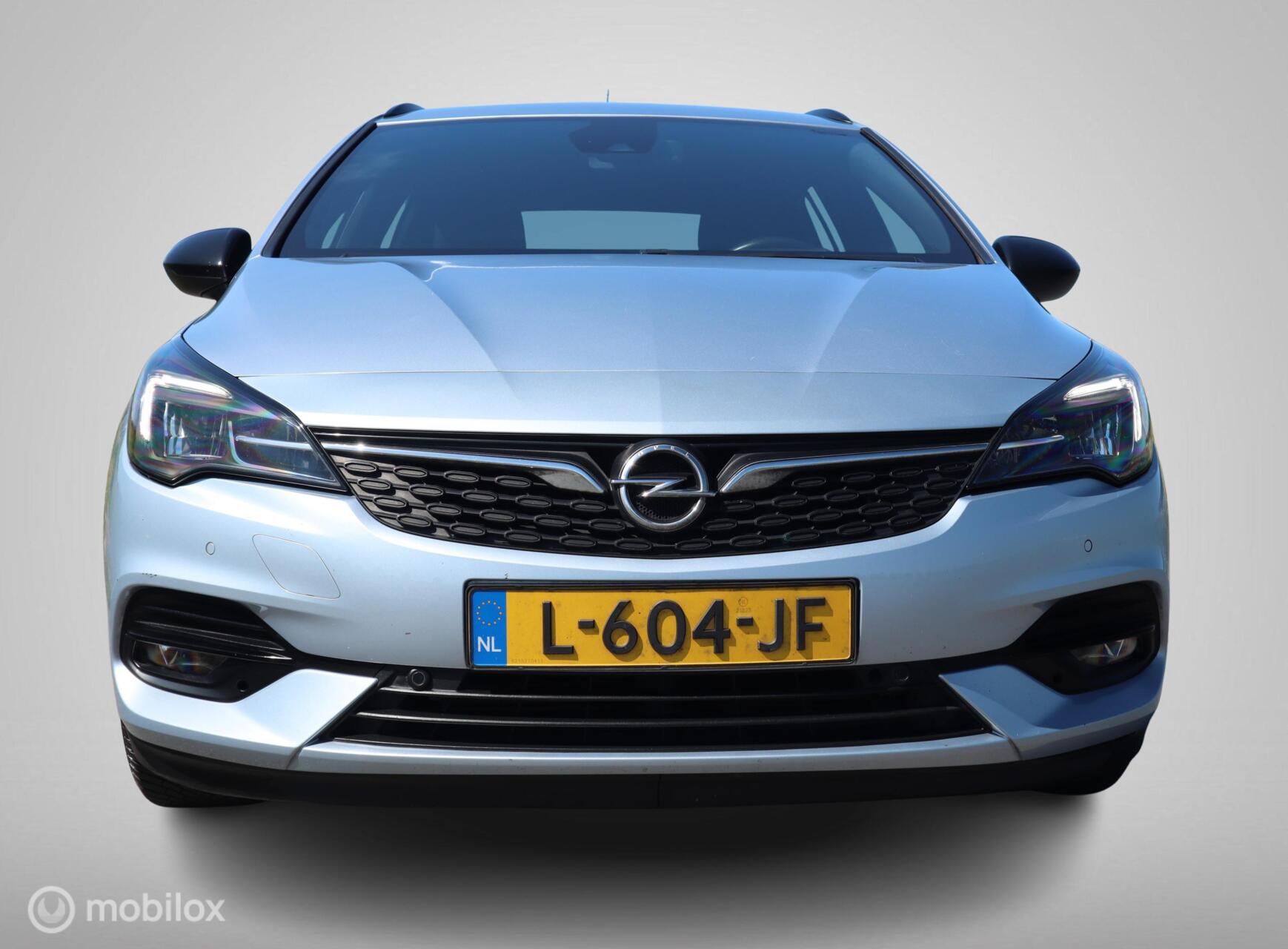 Foto van Opel Astra Sports Tourer