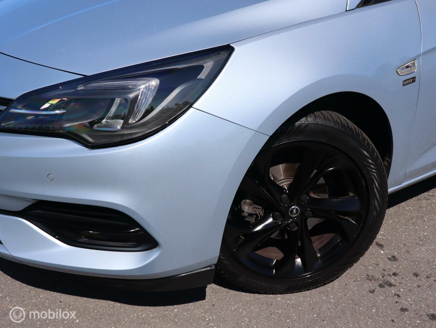 Foto van Opel Astra Sports Tourer