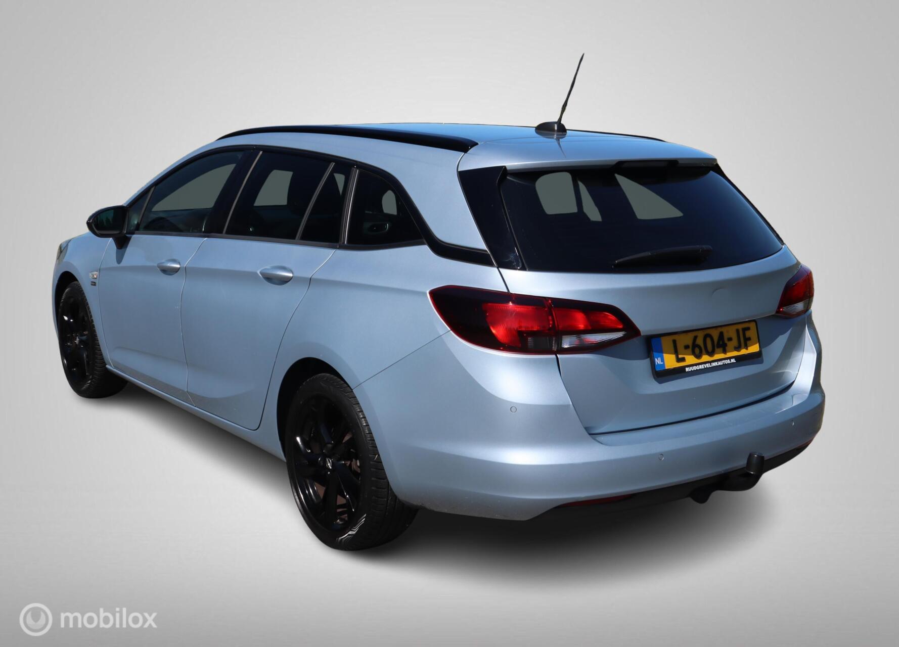 Foto van Opel Astra Sports Tourer