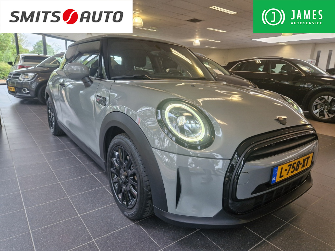 Mini One One Essential Moonwalk Grey | Navi | 2021 - voorkant