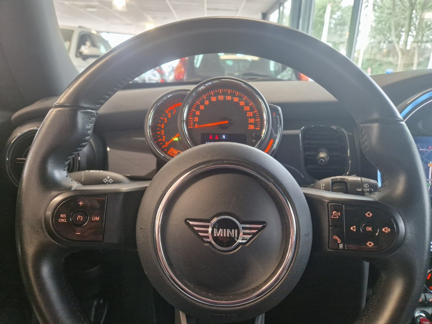 Foto van Mini One