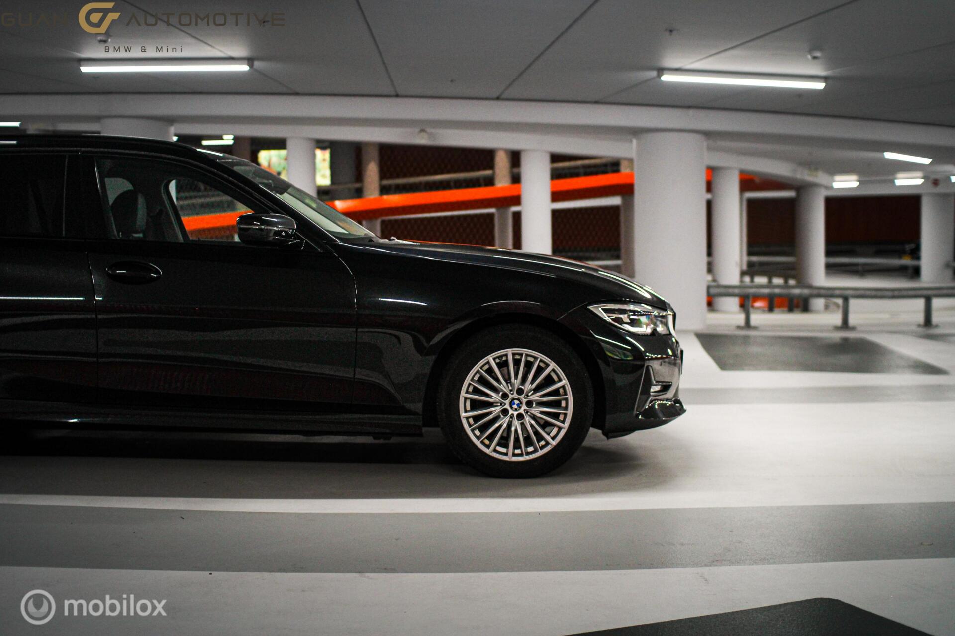 Foto van BMW 320i