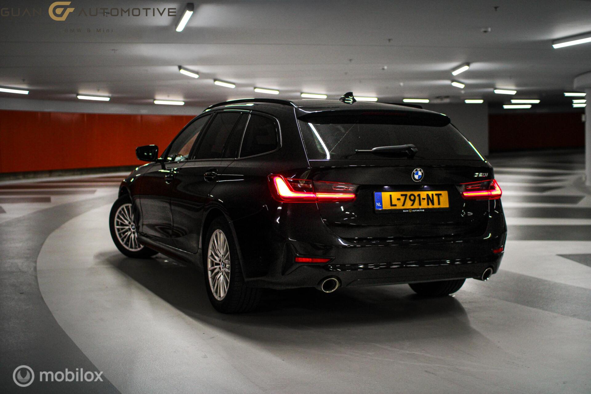 Foto van BMW 320i