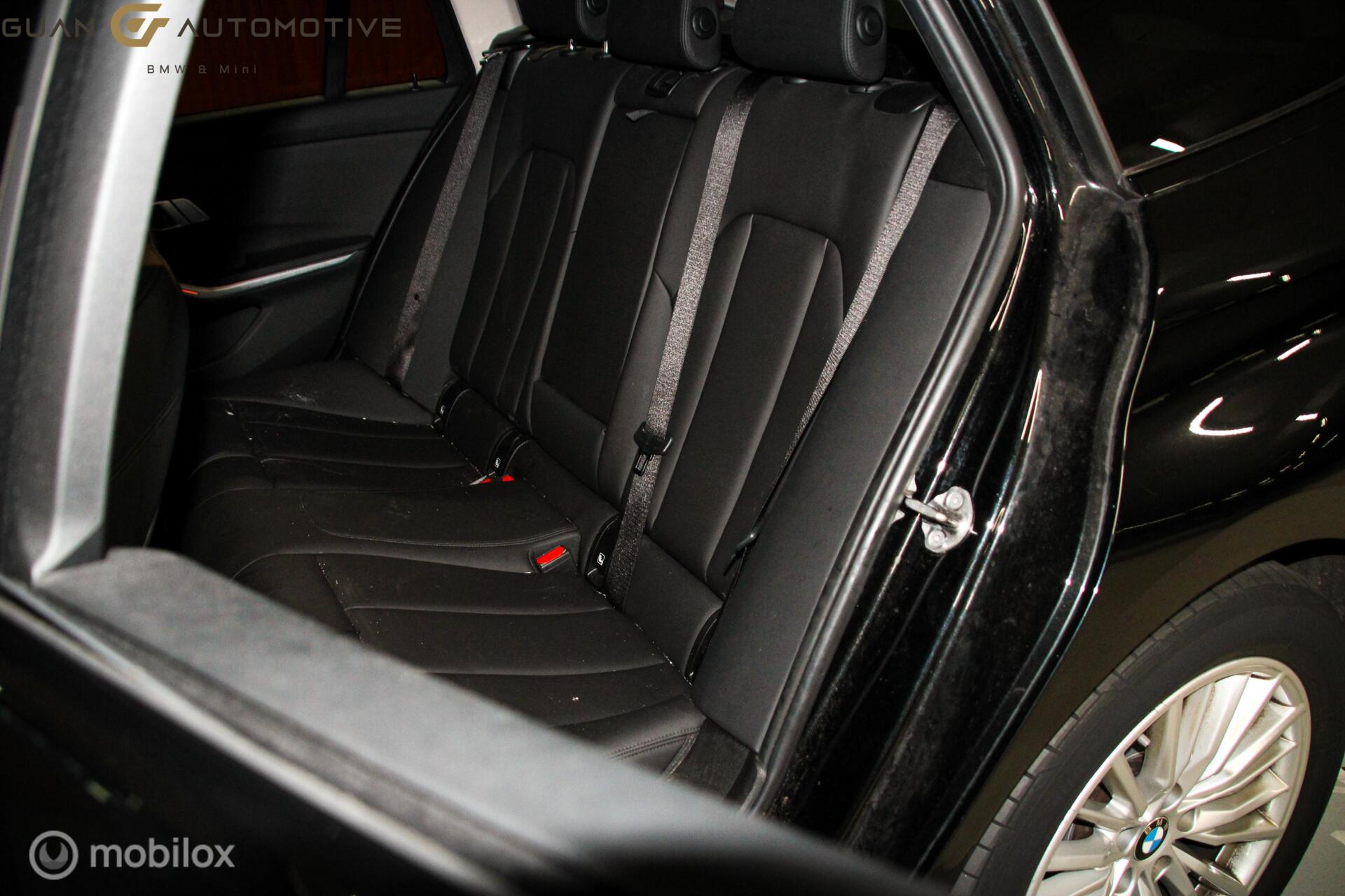 Foto van BMW 320i