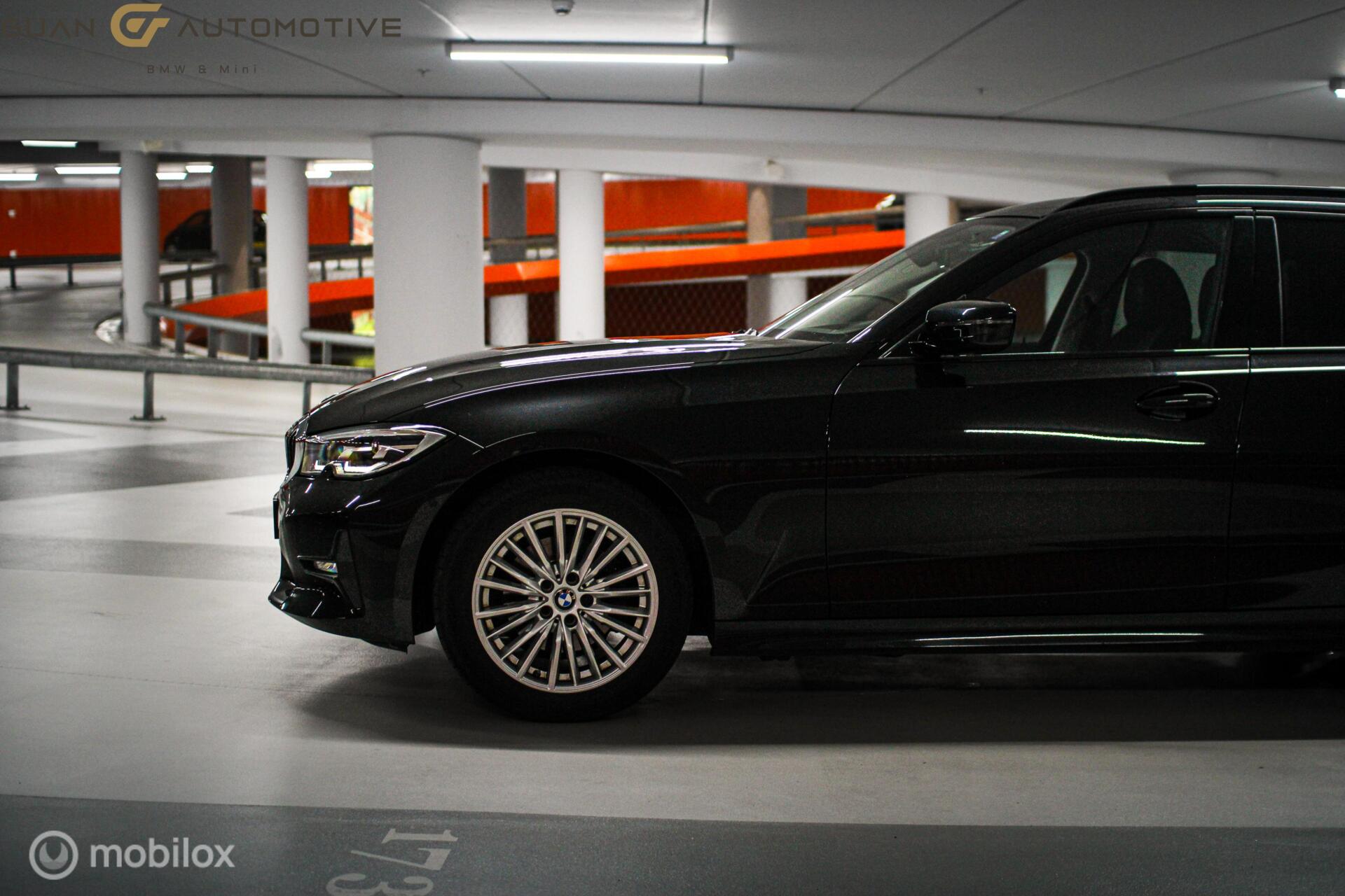 Foto van BMW 320i