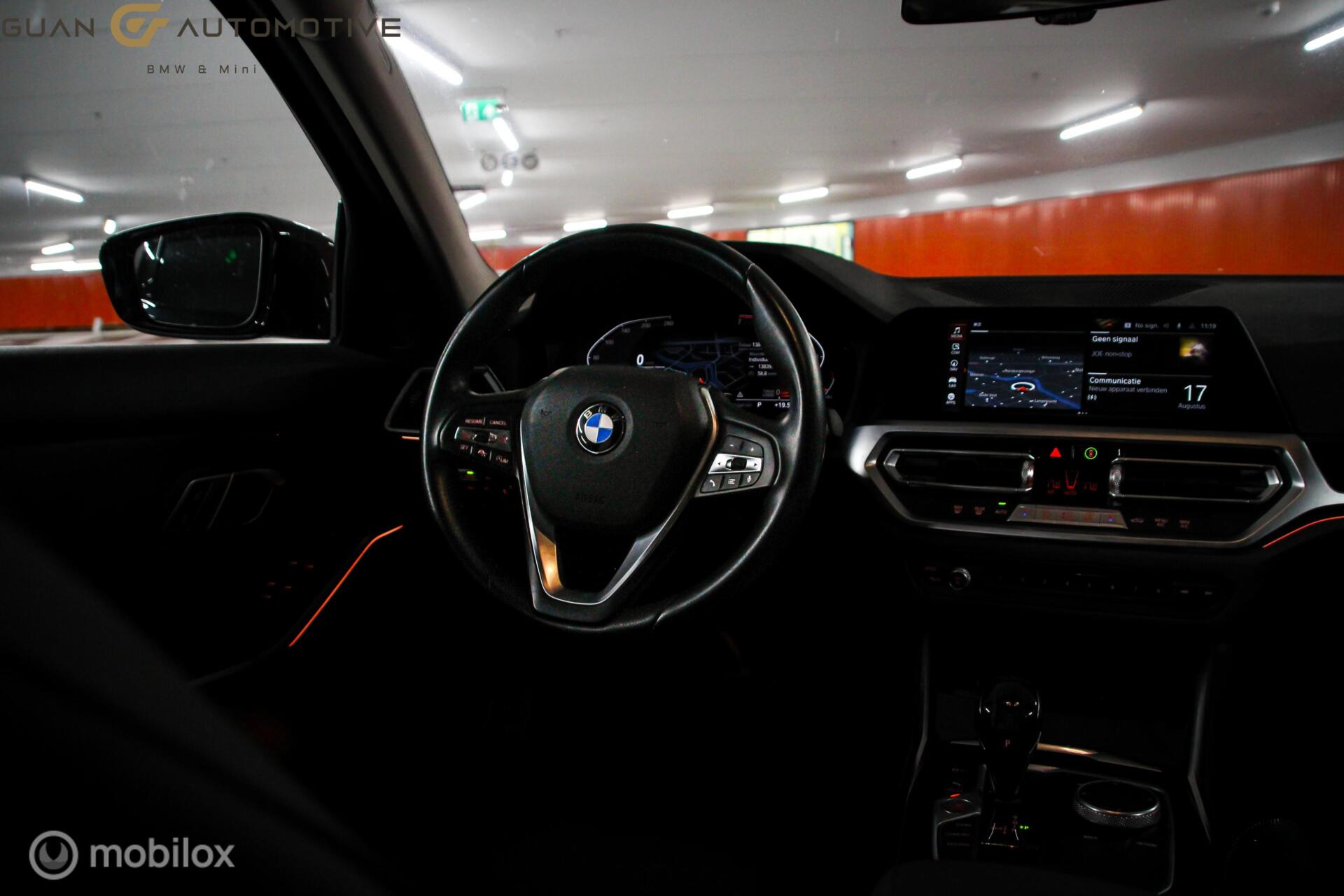 Foto van BMW 320i