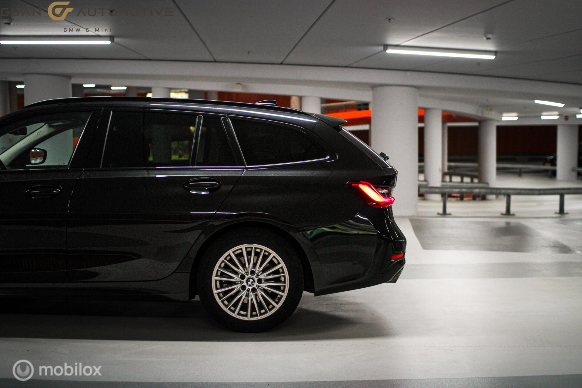 Foto van BMW 320i