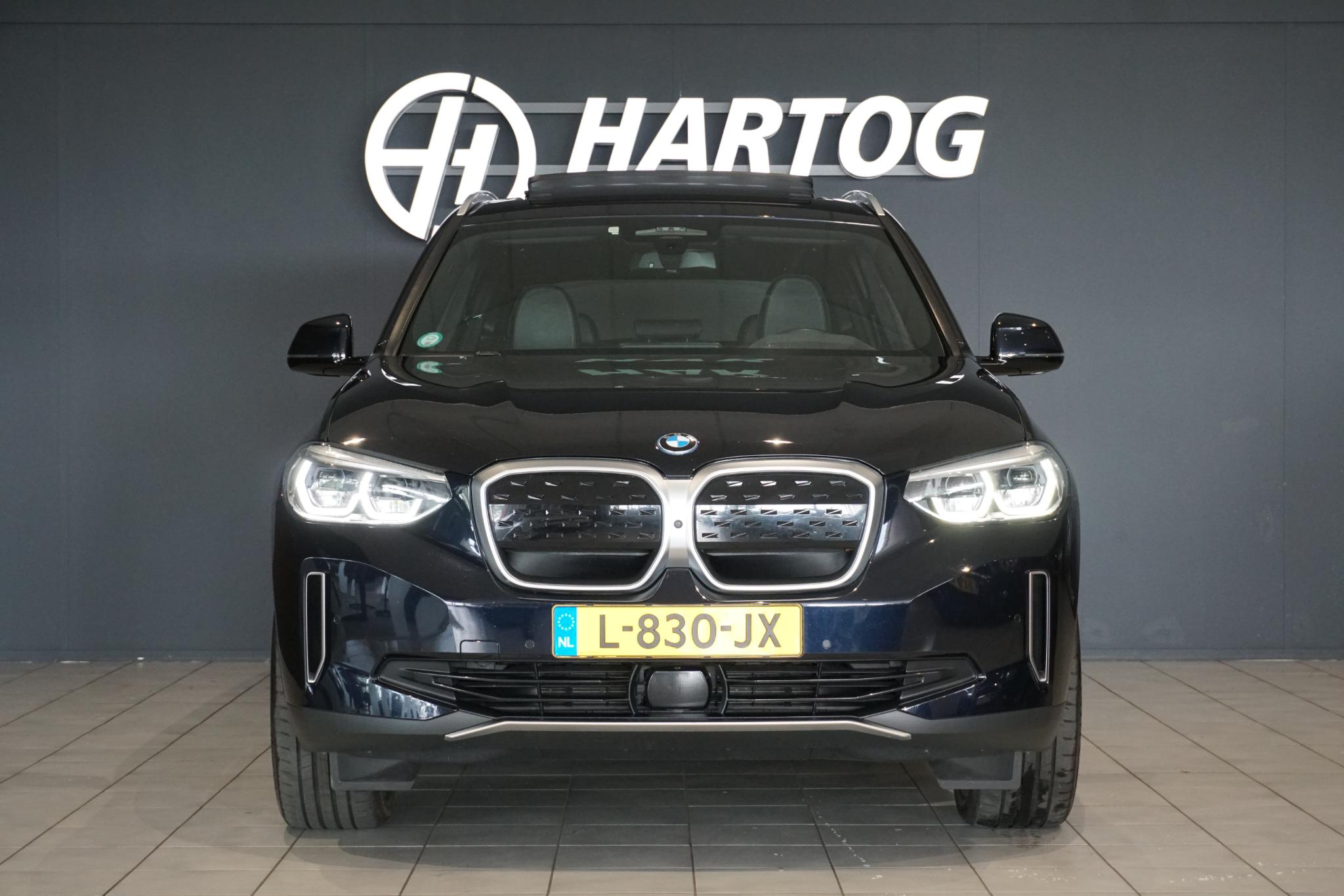 Foto van BMW Ix3