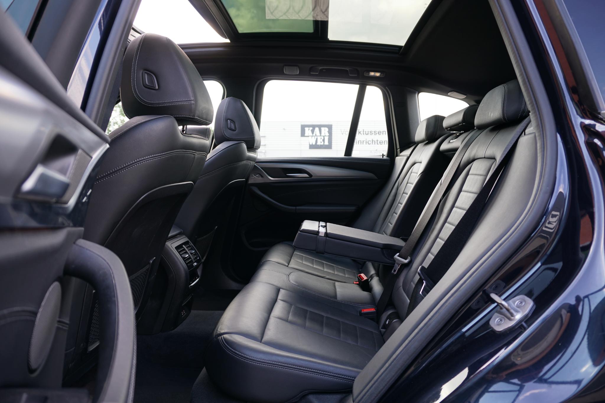 Foto van BMW Ix3