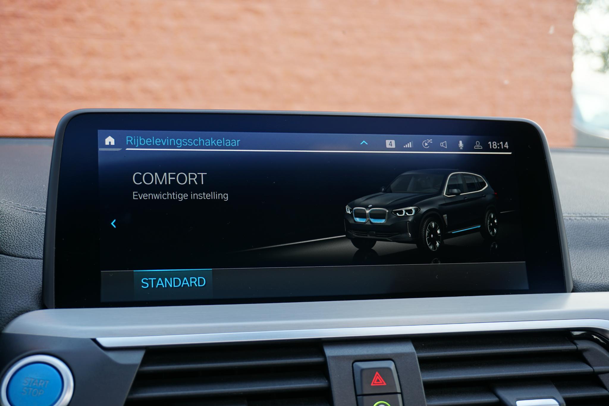 Foto van BMW Ix3