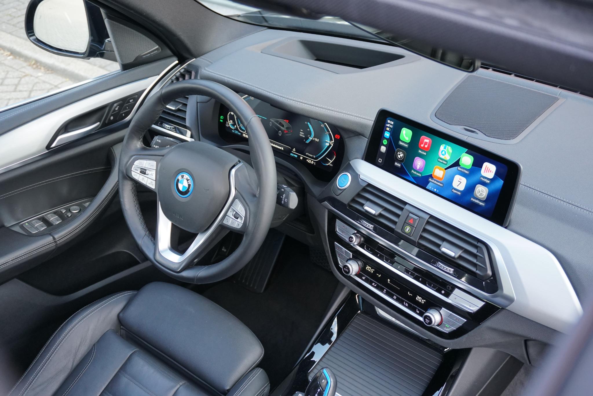 Foto van BMW Ix3