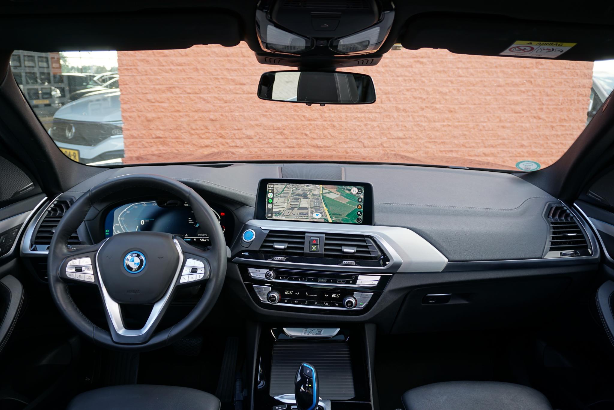 Foto van BMW Ix3